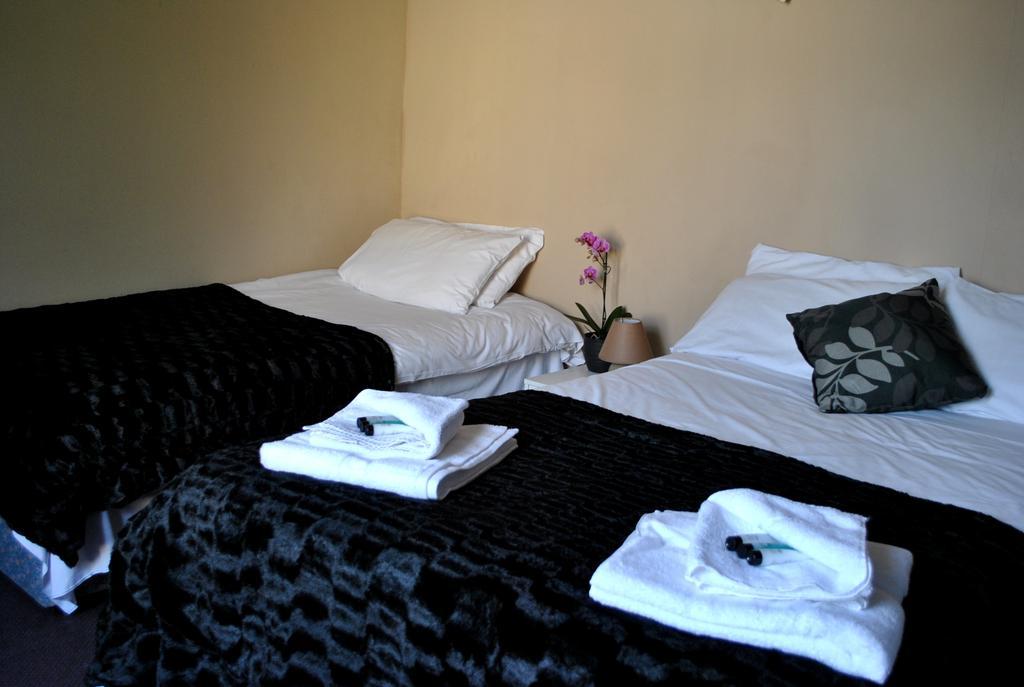 Amber Guesthouse Derby Chambre photo