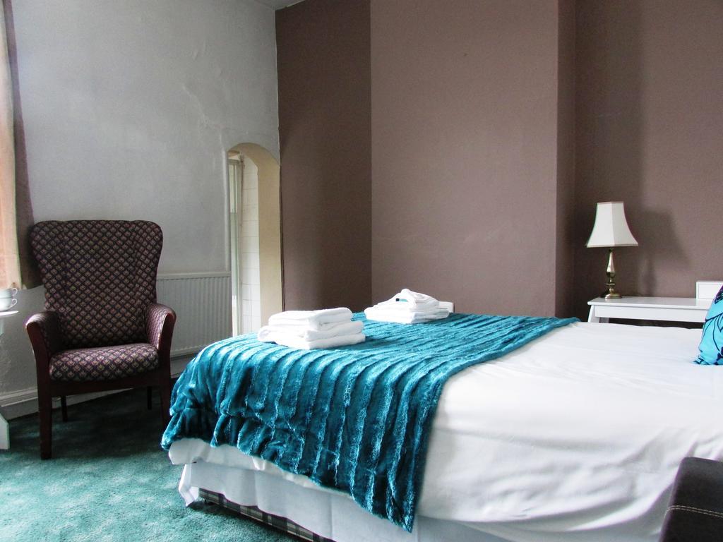 Amber Guesthouse Derby Chambre photo