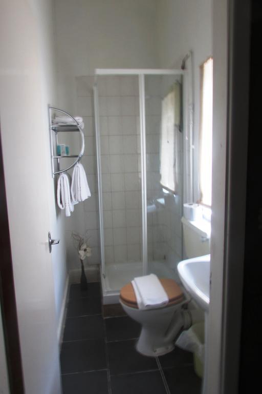 Amber Guesthouse Derby Chambre photo