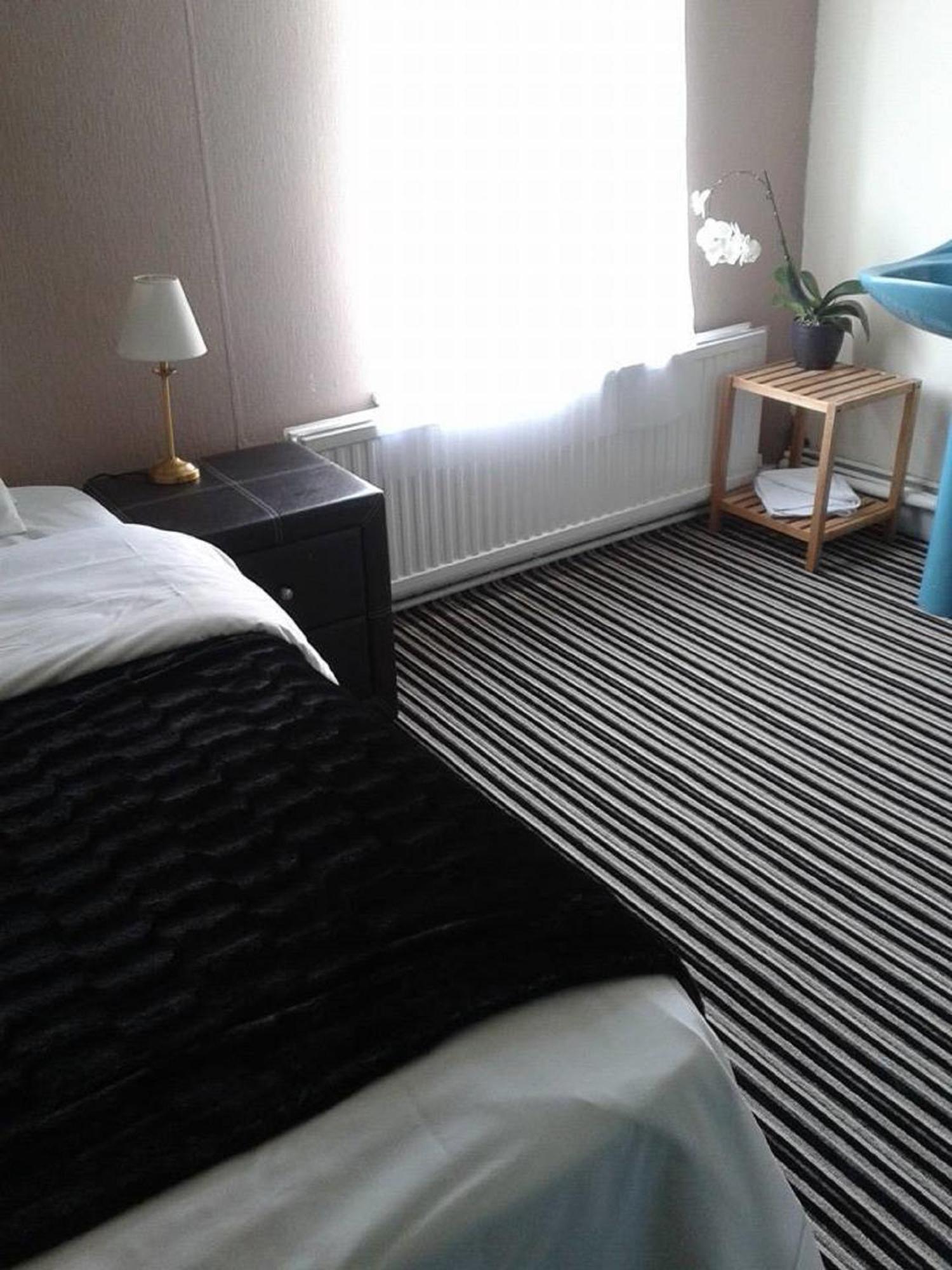 Amber Guesthouse Derby Chambre photo