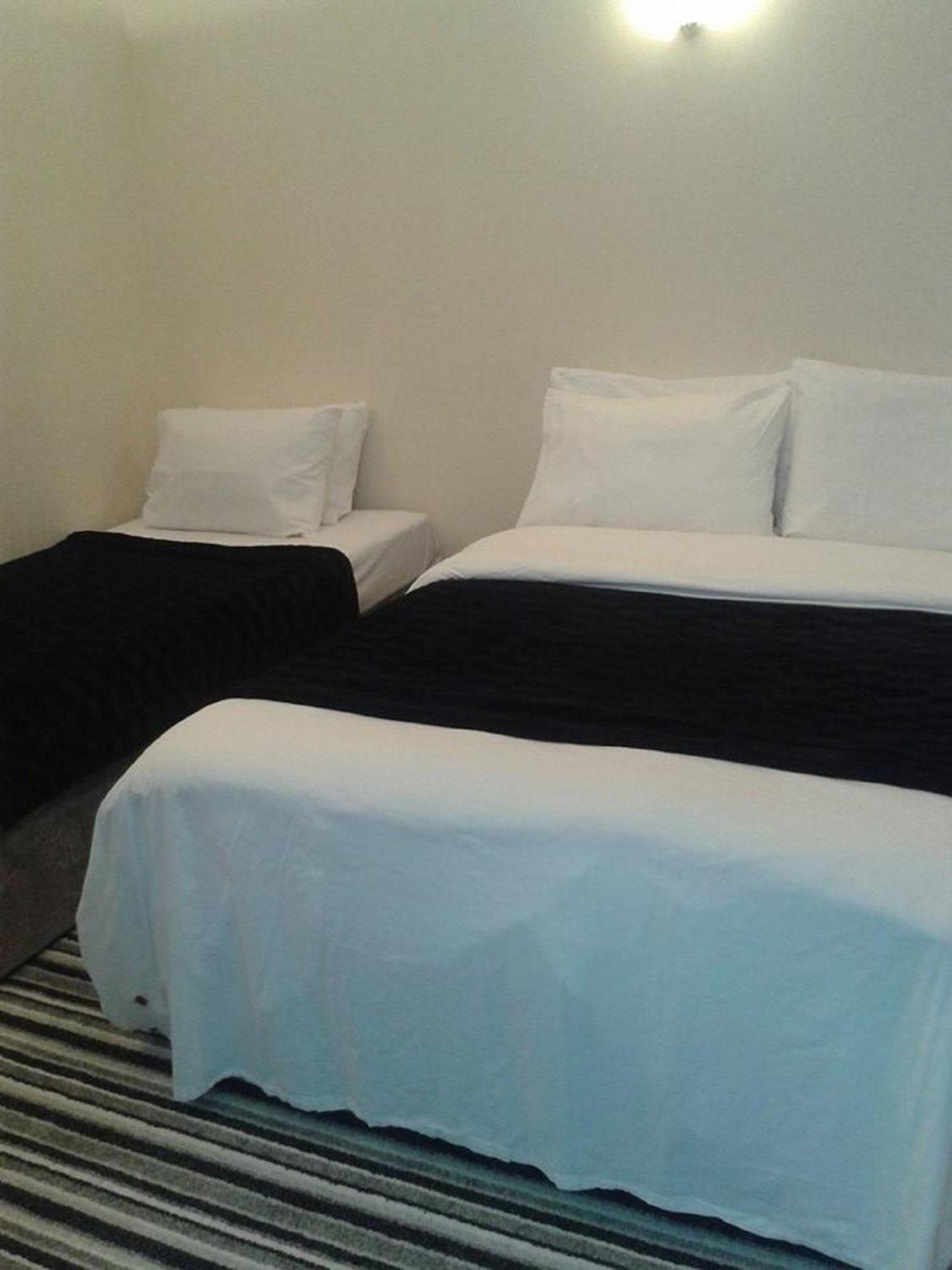 Amber Guesthouse Derby Chambre photo